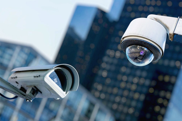 تفاوت دوربین امنیتی و CCTV